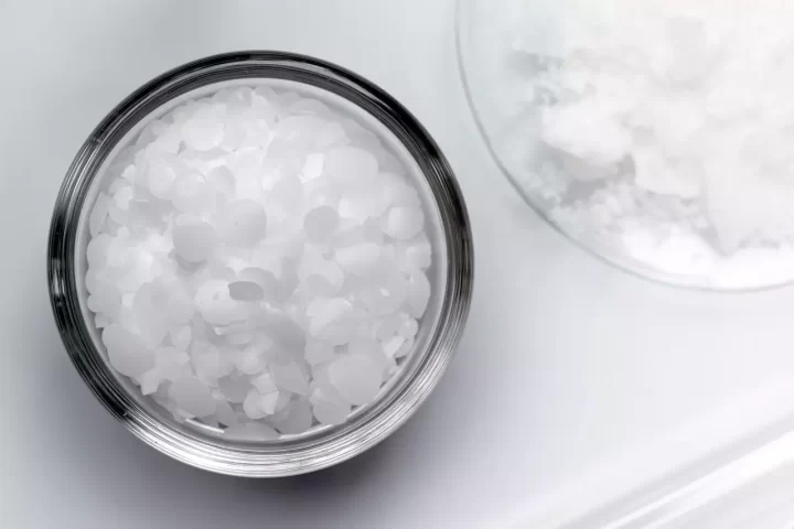 La limpieza química de los minerales
