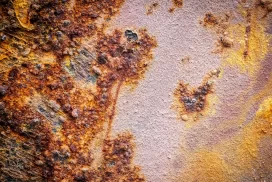 La sensibilidad de los minerales a la luz, el aire y el agua